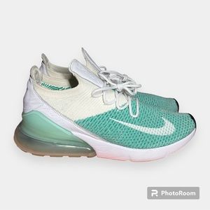 Nike Air Max 270 Flyknit Igloo 2018- Women’s Size 10/ Men’s 8.5